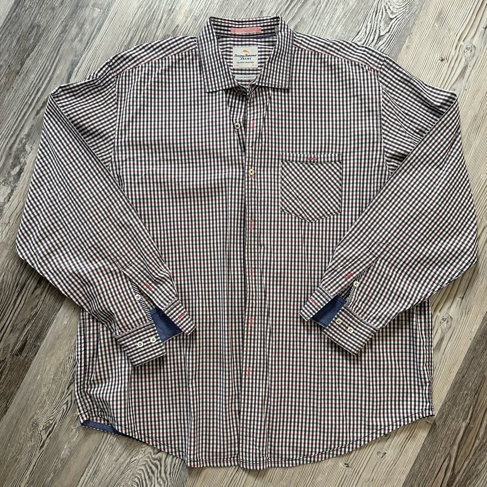 Men’s Tommy Bahama dress shirt
